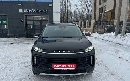 CheryExeed TXL, 2023 год, 2 699 000 рублей, 4 фотография