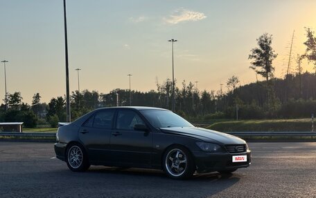 Lexus IS II рестайлинг 2, 2000 год, 965 000 рублей, 7 фотография