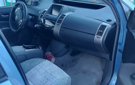 Toyota Prius, 2008 год, 590 000 рублей, 6 фотография