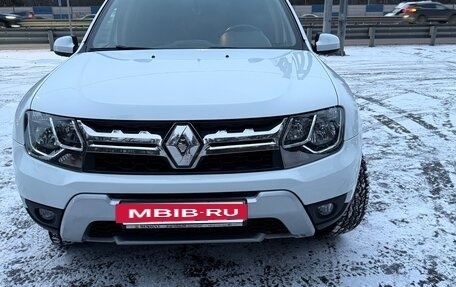 Renault Duster I рестайлинг, 2019 год, 1 600 000 рублей, 2 фотография