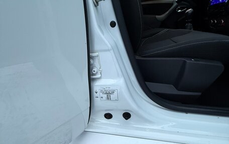 Renault Duster I рестайлинг, 2019 год, 1 600 000 рублей, 33 фотография