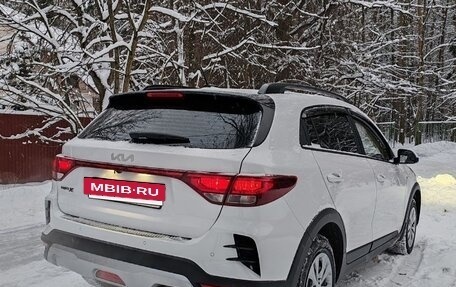 KIA Rio IV, 2021 год, 2 000 000 рублей, 6 фотография