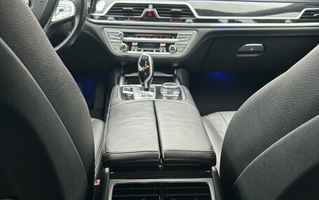 BMW 7 серия, 2018 год, 2 970 000 рублей, 7 фотография