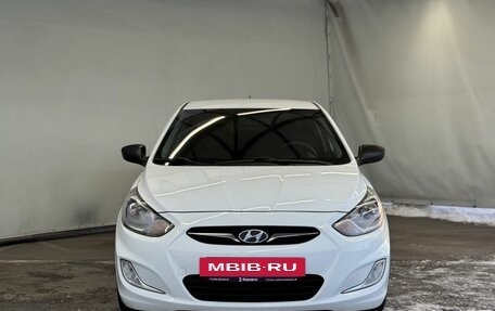 Hyundai Solaris II рестайлинг, 2013 год, 830 000 рублей, 3 фотография