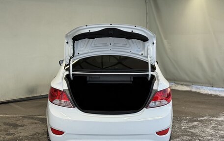 Hyundai Solaris II рестайлинг, 2013 год, 830 000 рублей, 8 фотография