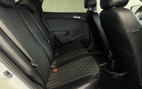 Hyundai Solaris II рестайлинг, 2013 год, 830 000 рублей, 13 фотография