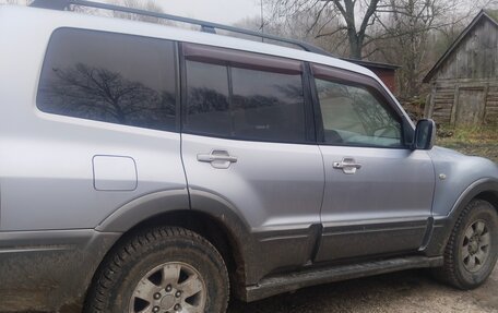 Mitsubishi Pajero III рестайлинг, 2004 год, 850 000 рублей, 1 фотография