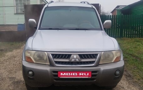 Mitsubishi Pajero III рестайлинг, 2004 год, 850 000 рублей, 3 фотография