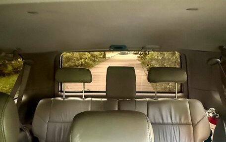 Toyota Sequoia II рестайлинг, 2005 год, 1 850 000 рублей, 11 фотография