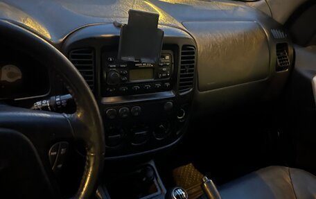 Ford Maverick, 2005 год, 350 000 рублей, 13 фотография