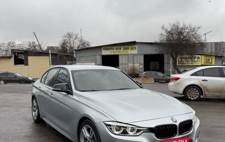 BMW 3 серия, 2016 год, 2 400 000 рублей, 2 фотография