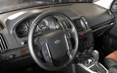 Land Rover Freelander II рестайлинг 2, 2011 год, 1 079 800 рублей, 5 фотография