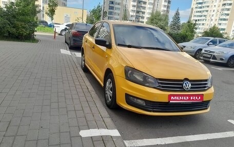 Volkswagen Polo VI (EU Market), 2015 год, 450 000 рублей, 1 фотография