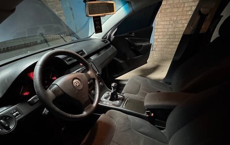 Volkswagen Passat B6, 2008 год, 650 000 рублей, 15 фотография