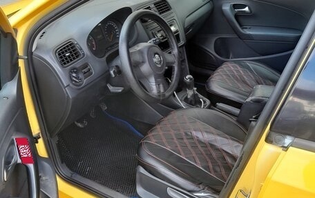 Volkswagen Polo VI (EU Market), 2015 год, 450 000 рублей, 6 фотография