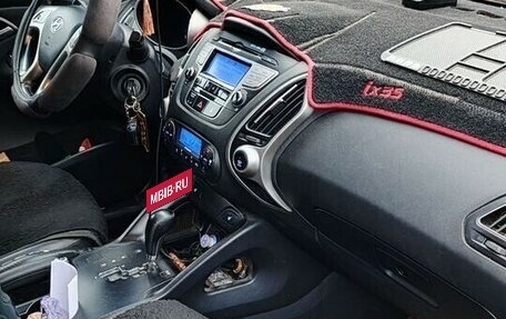 Hyundai ix35 I рестайлинг, 2012 год, 1 050 000 рублей, 16 фотография