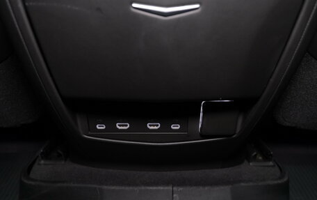 Cadillac Escalade V, 2021 год, 9 600 000 рублей, 28 фотография