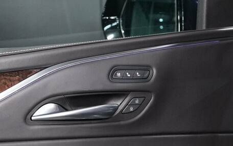 Cadillac Escalade V, 2021 год, 9 600 000 рублей, 20 фотография