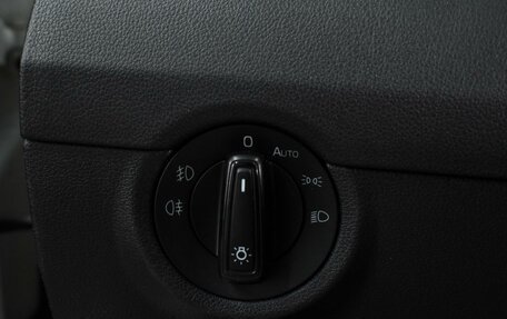 Skoda Octavia, 2017 год, 1 999 000 рублей, 15 фотография