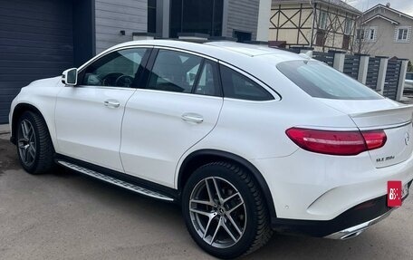 Mercedes-Benz GLE, 2018 год, 4 800 000 рублей, 3 фотография