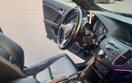 Honda Accord VIII рестайлинг, 2011 год, 1 400 000 рублей, 24 фотография