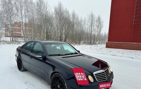 Mercedes-Benz E-Класс, 2003 год, 950 000 рублей, 2 фотография