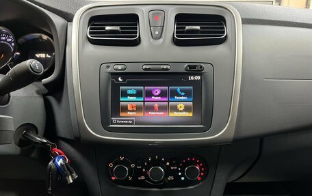 Renault Logan II, 2022 год, 1 275 000 рублей, 7 фотография