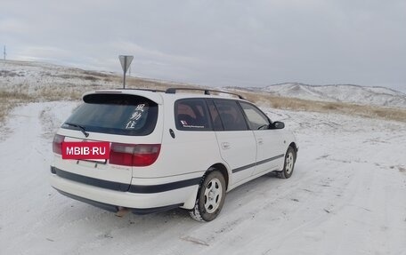 Toyota Caldina, 1994 год, 300 000 рублей, 2 фотография