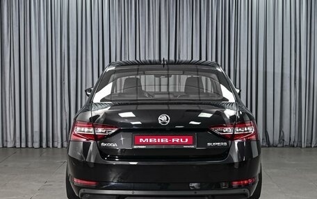 Skoda Superb III рестайлинг, 2019 год, 2 294 000 рублей, 4 фотография