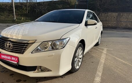 Toyota Camry, 2013 год, 1 850 000 рублей, 2 фотография