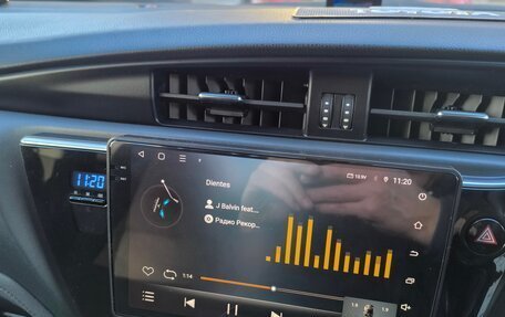 Toyota Auris II, 2016 год, 1 550 000 рублей, 7 фотография