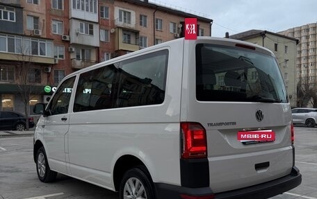 Volkswagen Transporter T6 рестайлинг, 2019 год, 4 100 000 рублей, 6 фотография