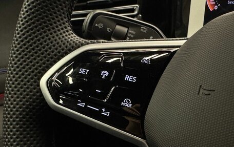 Volkswagen Tiguan, 2025 год, 4 665 000 рублей, 18 фотография