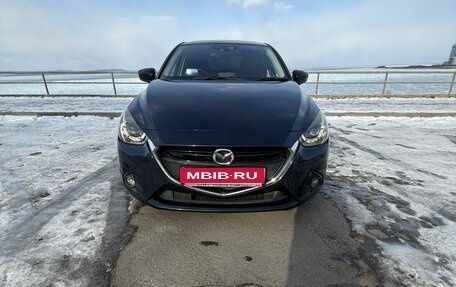 Mazda Demio IV, 2015 год, 875 000 рублей, 1 фотография