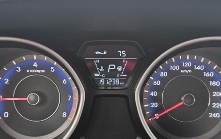 Hyundai Elantra V, 2014 год, 1 249 990 рублей, 16 фотография