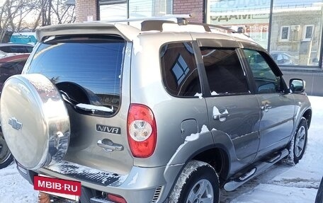 Chevrolet Niva I рестайлинг, 2013 год, 610 000 рублей, 2 фотография