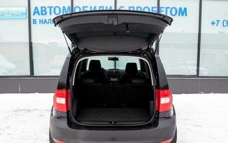 Skoda Yeti I рестайлинг, 2012 год, 999 000 рублей, 18 фотография
