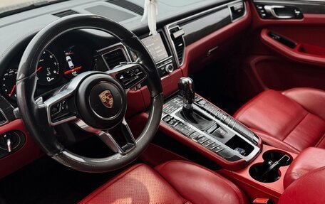 Porsche Macan I рестайлинг, 2014 год, 2 700 000 рублей, 3 фотография