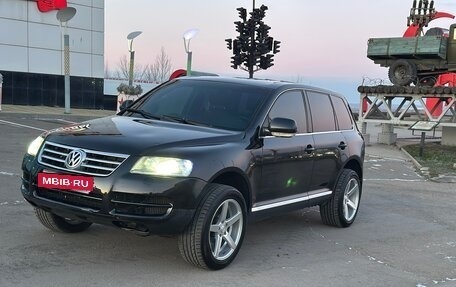 Volkswagen Touareg III, 2006 год, 950 000 рублей, 2 фотография