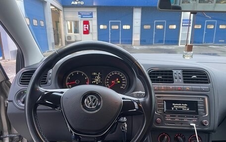 Volkswagen Polo VI (EU Market), 2016 год, 1 200 000 рублей, 10 фотография