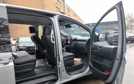 Hyundai Staria, 2024 год, 5 650 000 рублей, 9 фотография