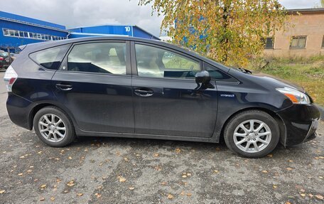 Toyota Prius v (+) I (ZVW40/41) рестайлинг, 2014 год, 1 590 000 рублей, 8 фотография