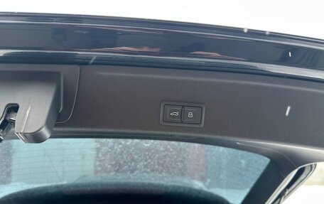 Audi A4, 2019 год, 2 310 000 рублей, 13 фотография