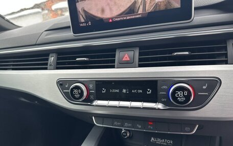 Audi A4, 2019 год, 2 310 000 рублей, 17 фотография