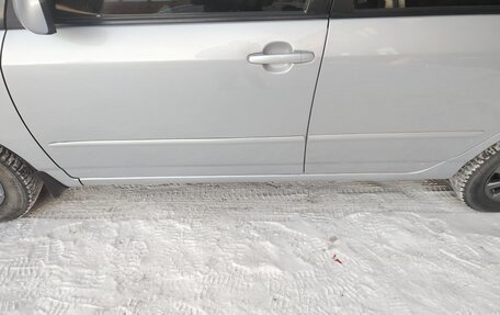 Toyota Corolla, 2003 год, 565 000 рублей, 9 фотография