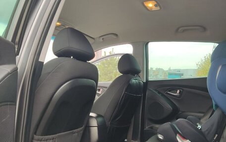 Hyundai ix35 I рестайлинг, 2014 год, 1 300 000 рублей, 13 фотография