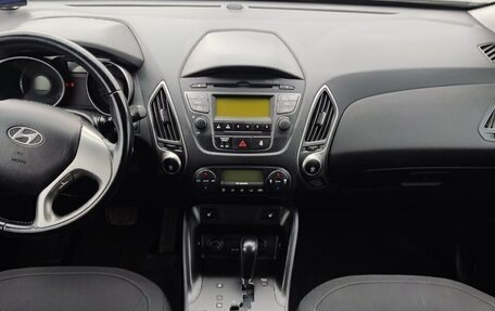 Hyundai ix35 I рестайлинг, 2014 год, 1 300 000 рублей, 14 фотография