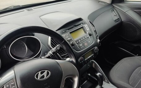 Hyundai ix35 I рестайлинг, 2014 год, 1 300 000 рублей, 17 фотография