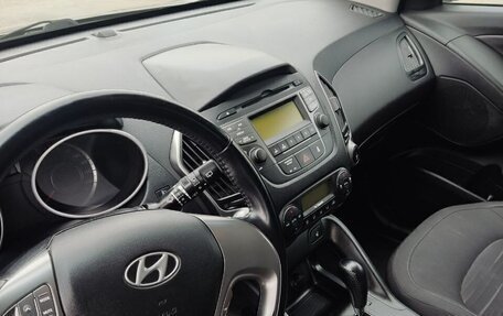 Hyundai ix35 I рестайлинг, 2014 год, 1 300 000 рублей, 12 фотография