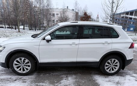 Volkswagen Tiguan II, 2018 год, 2 290 000 рублей, 8 фотография